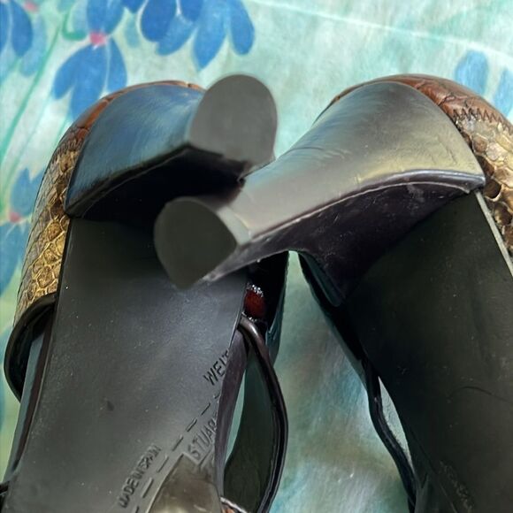 Stuart Weitzman Mixed Leather Tuxedo Lace Up Heels - 8 M (?) - Picture 8 of 16